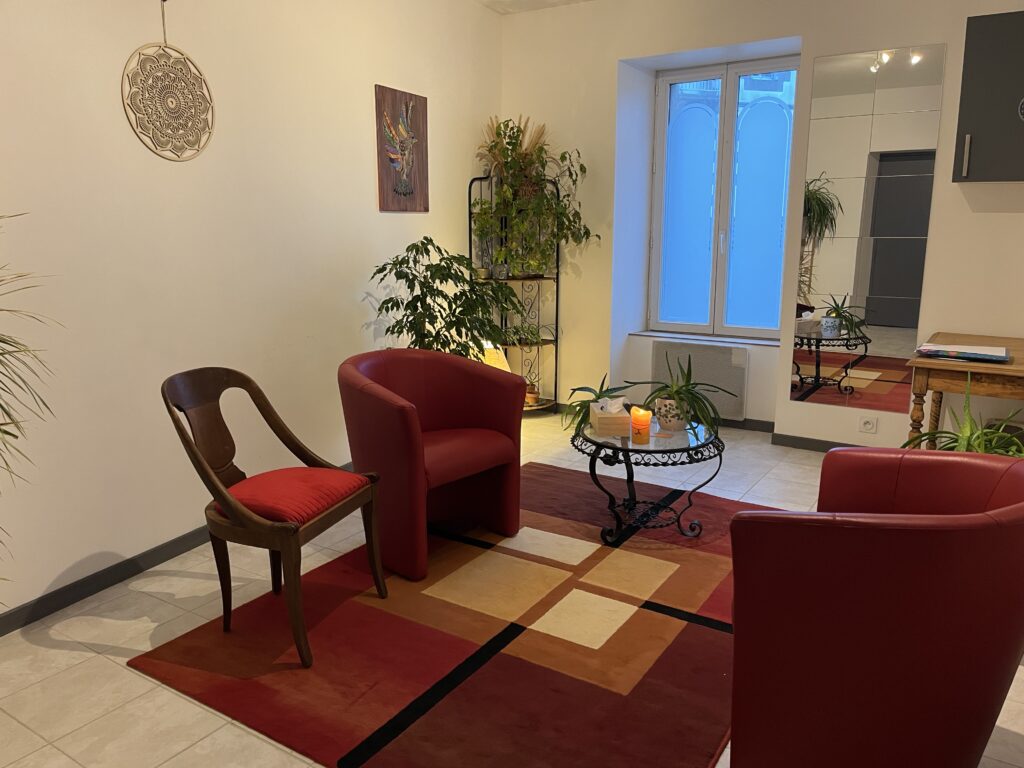 psychologue, thérapeute, EFT, respiration holotropique, constellation familiale